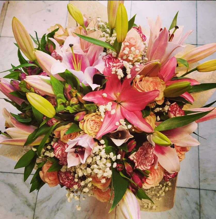 Pink Lilies & Roses Bouquet