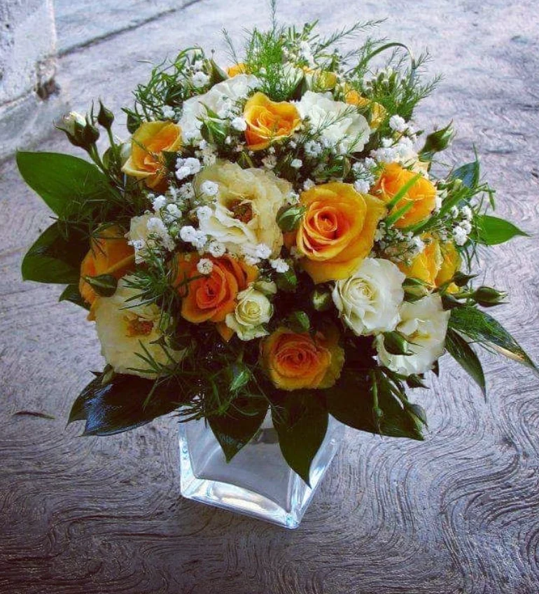 Rose Flower Box Arrangement